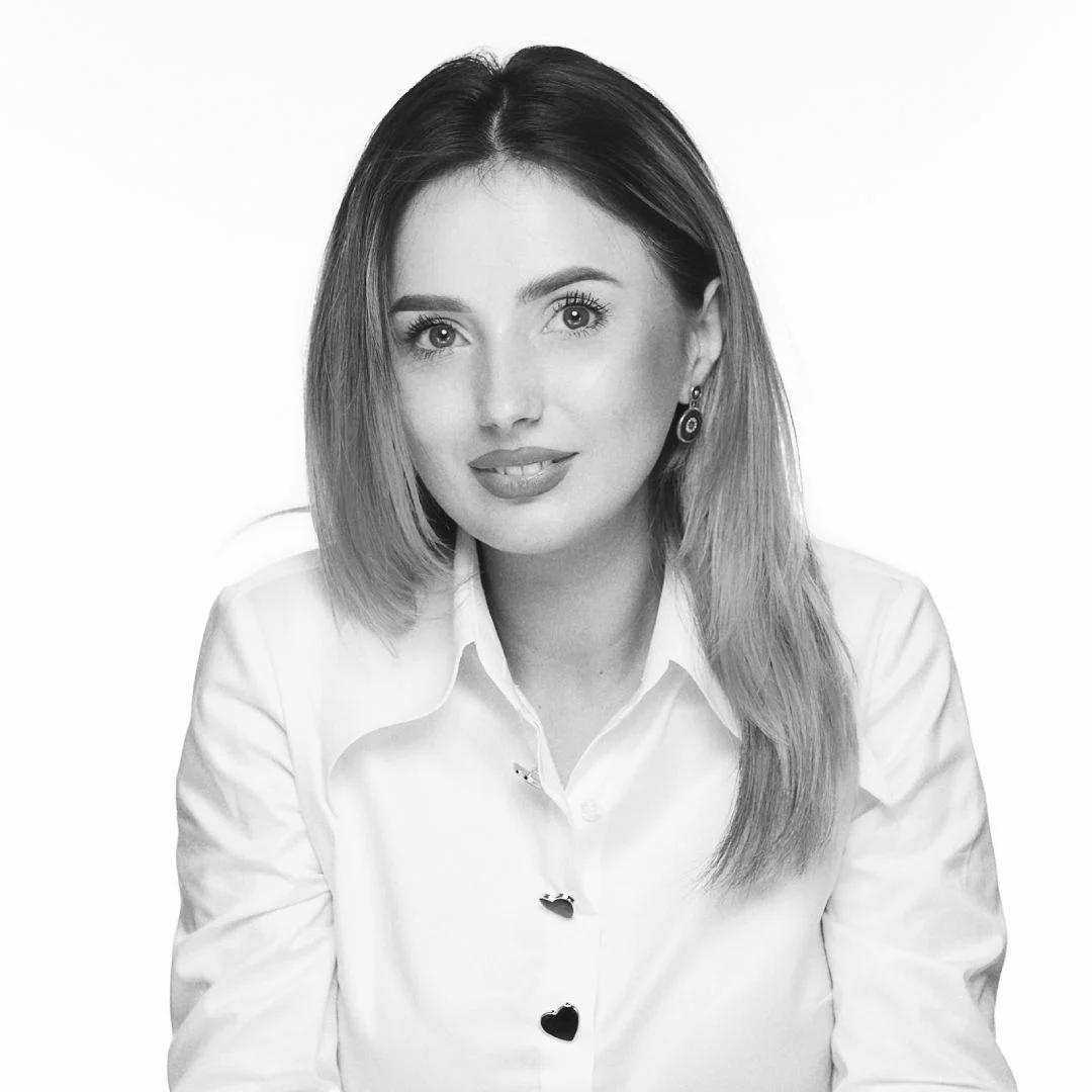 Adela cristea